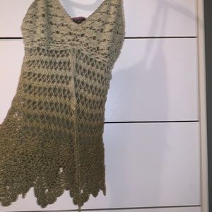 I OXOXO SIZE MEDIUM/Knitted ombré Silky under top,Beautiful with jeans/EUC